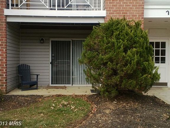 2nd image of 1205 Raven Wood #101
