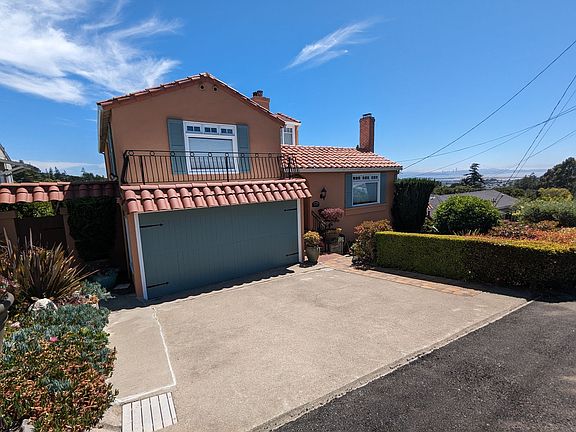 2nd image of 34 Stratford Rd