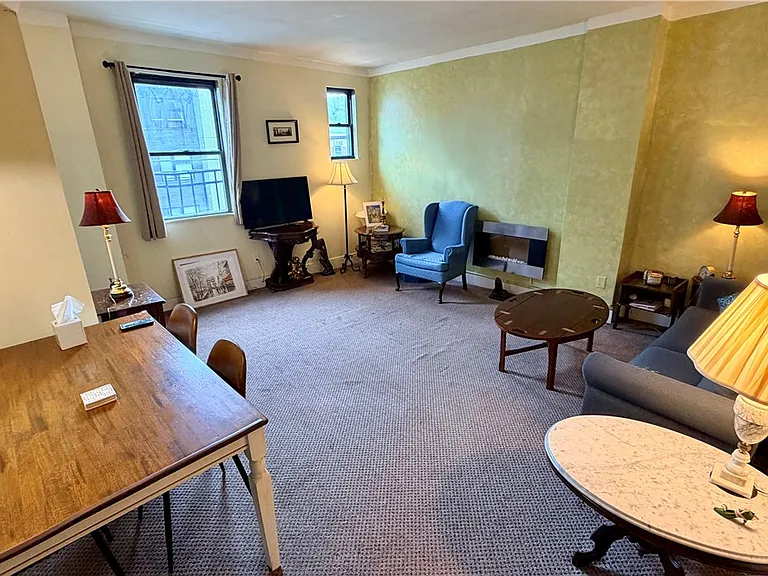 200 S Millvale Ave #202 — Photo 3