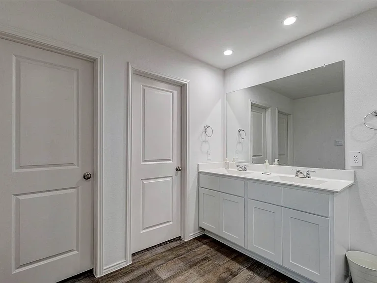 31426 Yatesbury Ln — Photo 11