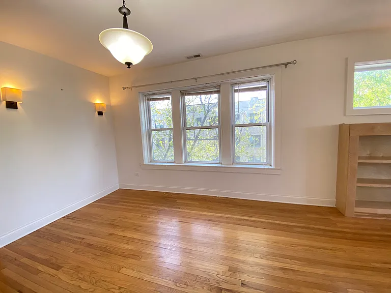 4435-37 W Gunnison St #3E — Photo 12