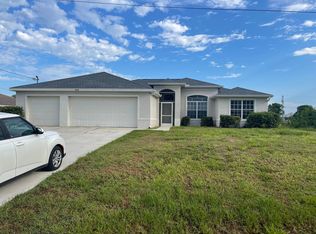 2908 36th St SW, Lehigh Acres, FL 33976