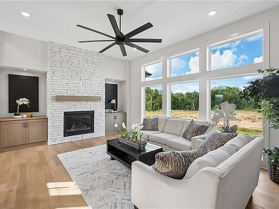 5th image of 5158 NW 47th Ter