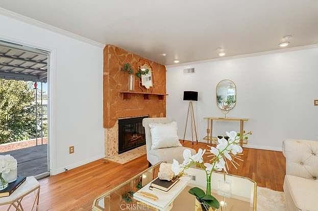 1st image of 23243 Victory Blvd