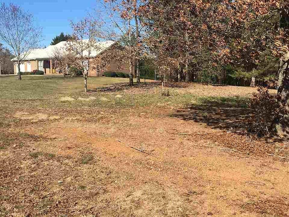 2nd image of 5782 Ellenwood Rd