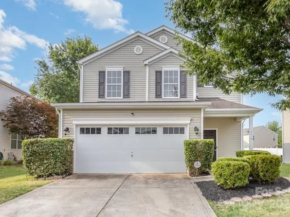 10410 Grand Fir Rd, Charlotte, NC 28227