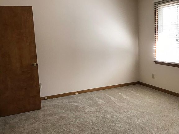 4th image of 2809 Liberty Oaks Dr #B