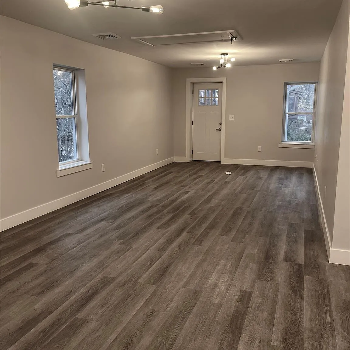 7 South Clinton Street - 7SC-2 — Photo 4