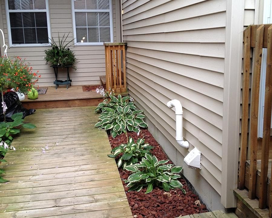 Private Entrance