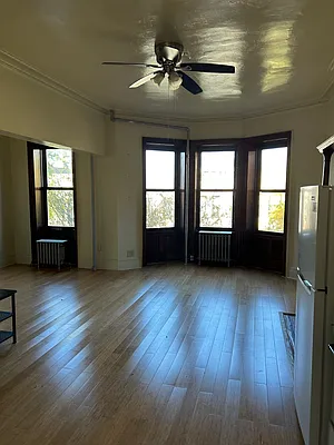 Rented by Farran & Associates | media 20