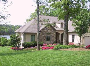 285 Pineberry Dr, Vonore, TN 37885