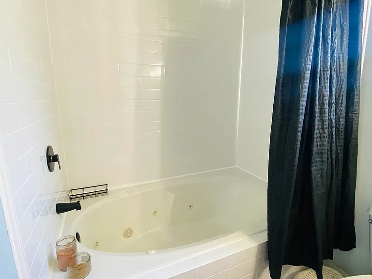 214 Aztec Dr — Photo 9