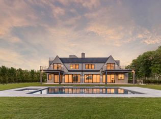 8 Terrace Ave, Southampton, NY 11968