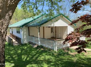 2918 Cedar Creek Rd, La Follette, TN 37766