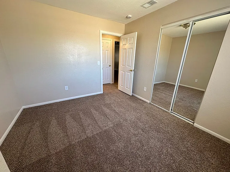 6629 La Habra Ave — Photo 14