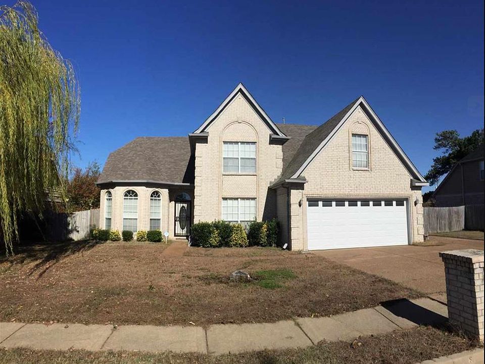 1st image of 7302 Greythorne Dr