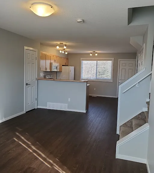 202 Maurer Dr #1B — Photo 4