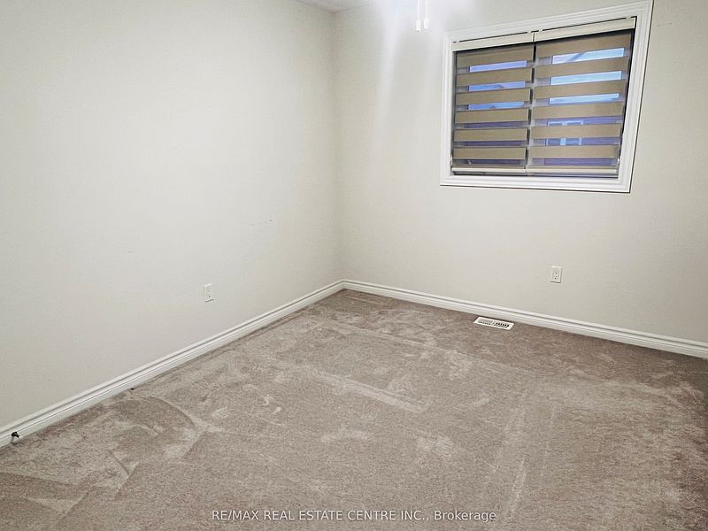 Brampton Townhouse for rent - 3 Bedrooms — photo 15