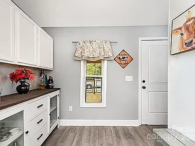 2 bed, 2090 sqft, $2,000 — Photo 3