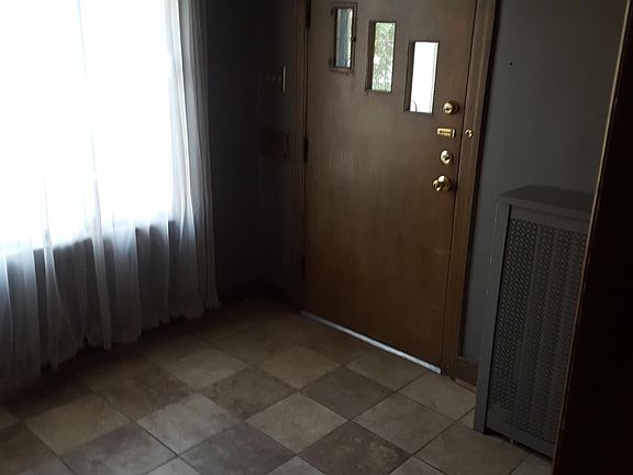 2nd image of 3636 E 16th Ave