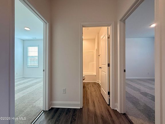 4th image of 283 Crowville Street