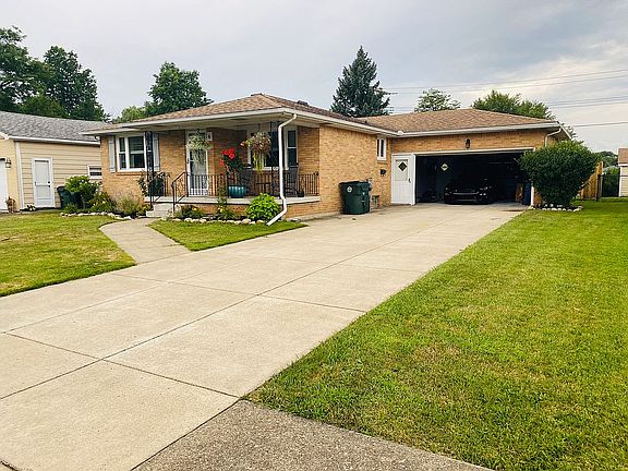 3rd image of 6 Madaline Ln