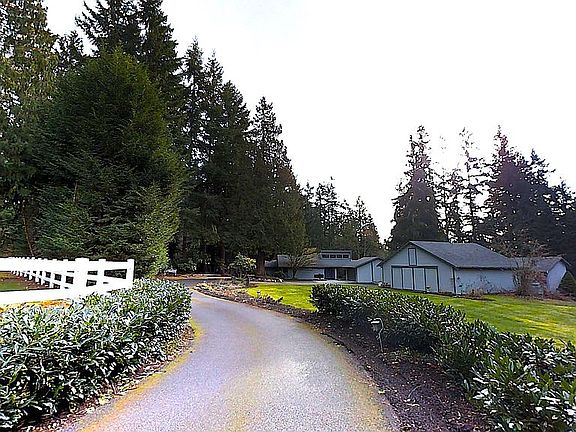 3rd image of 15604 163rd Ave NE