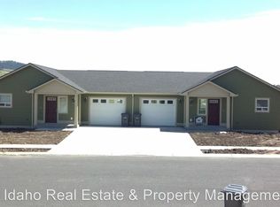 305 Victoria Dr, Moscow, ID 83843