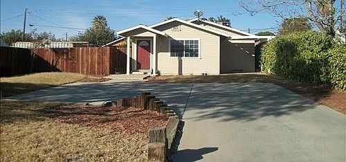 2nd image of 109 E Mariposa St