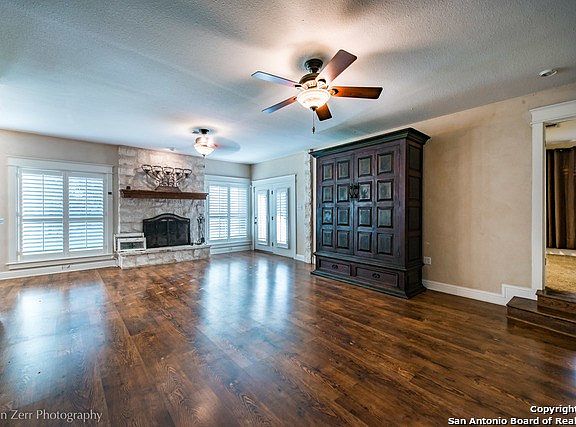 5th image of 1341 Isaac Creek Cir
