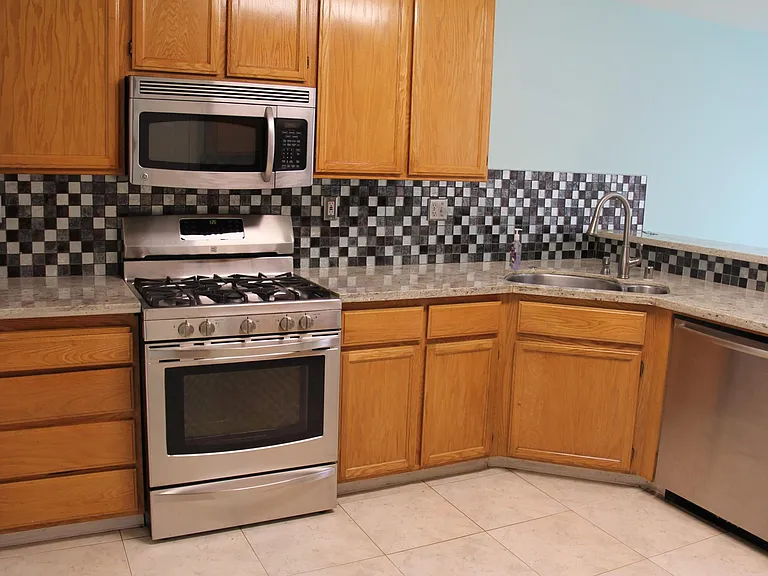 162 Millwater Ct — Photo 24
