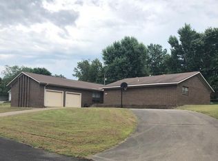 604 Skyline Dr, Huntsville, AR 72740