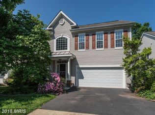 5864 Linden Creek Ct, Centreville, VA 20120