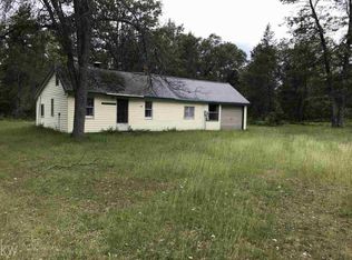 11932 Willows Rd, Roscommon, MI 48653