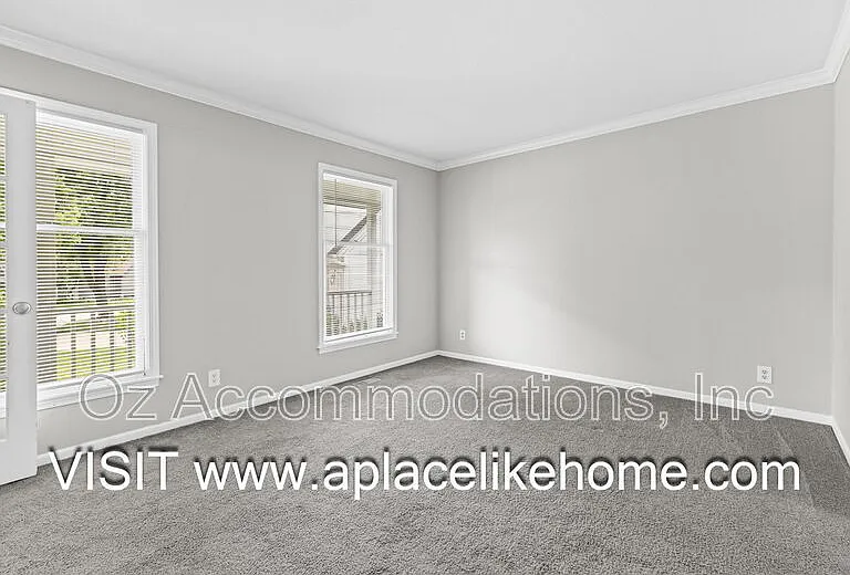 11626 Woodward St — Photo 7