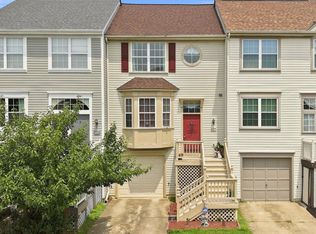 227 Frazer Dr, Purcellville, VA 20132