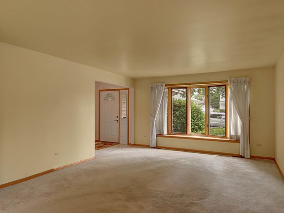 2nd image of 9806 S 52nd Ave