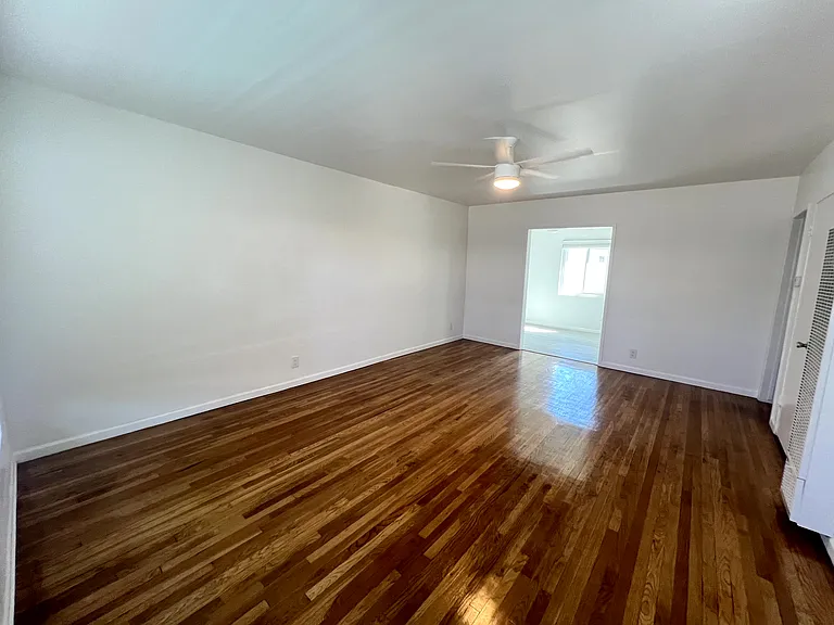MLK Blvd Apartments — Photo 38