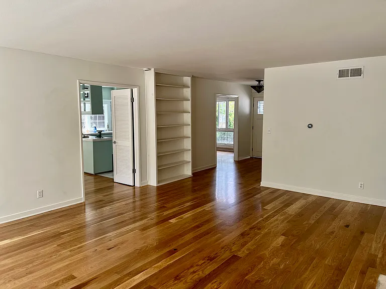 Entry Hall to Living Room