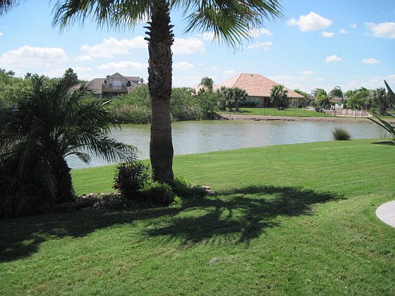 4th image of 25 Laguna Madre Dr