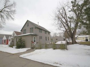 620 15th St N, Virginia, MN 55792