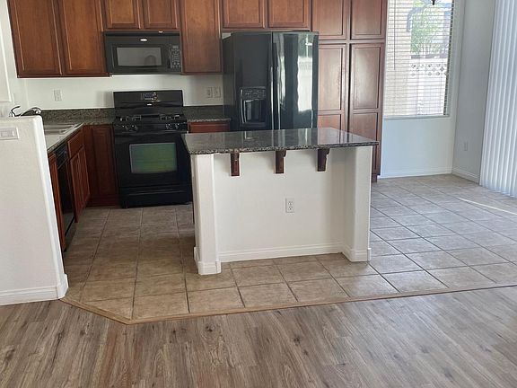 5th image of 5407 Tender Tulip Ave