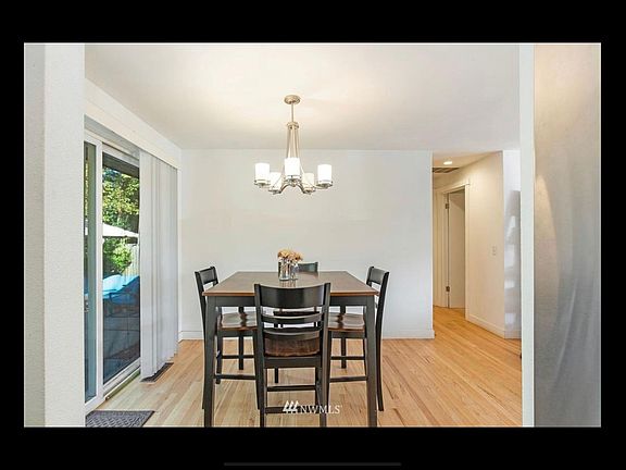 4th image of 18531 Densmore Ave N