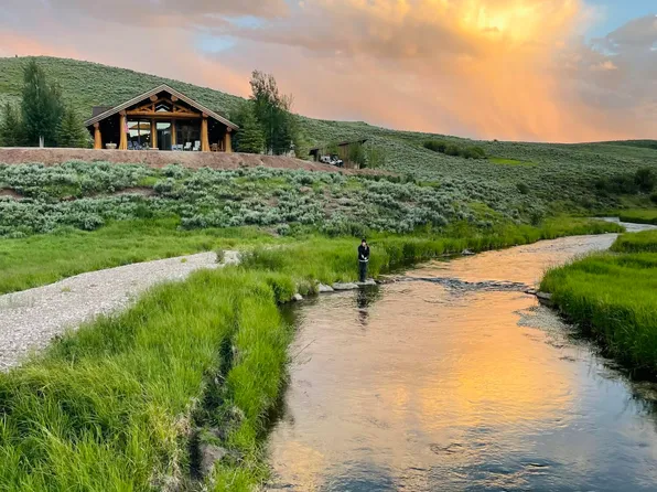 5179 Crow Creek Rd, Fairview, WY 83119