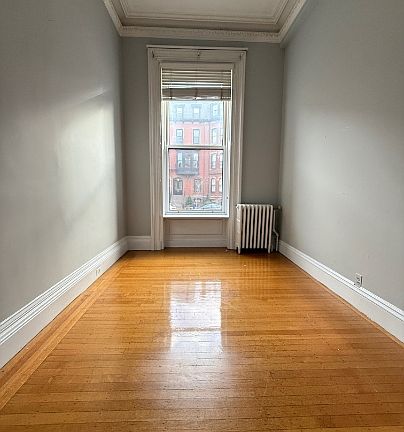 4th image of 119 Marlborough St #13