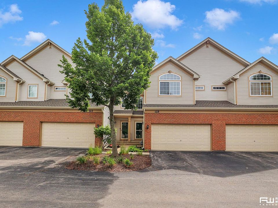 1st image of 125 Southwicke Dr #D
