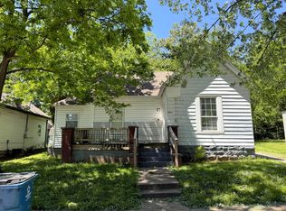 1511 N Douglas Ave, Springfield, MO 65803
