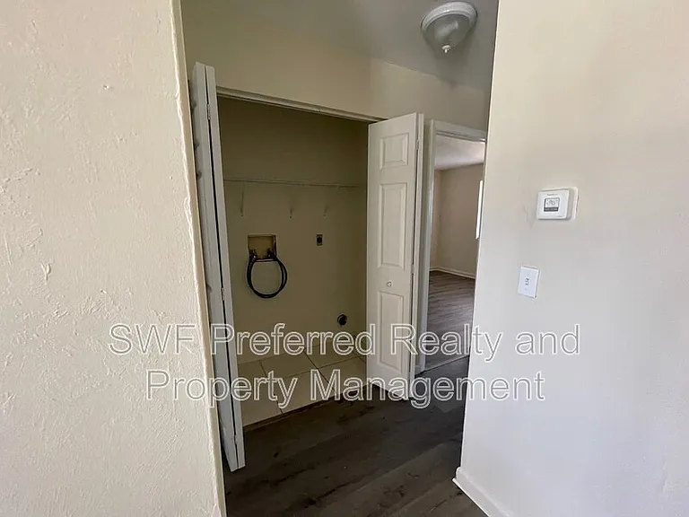 4613 Skyline Blvd #7 — Photo 15