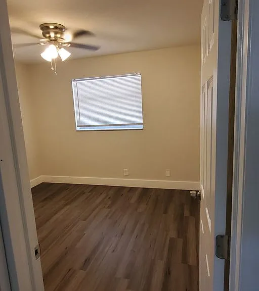 450 SW 2nd St #518 — Photo 6