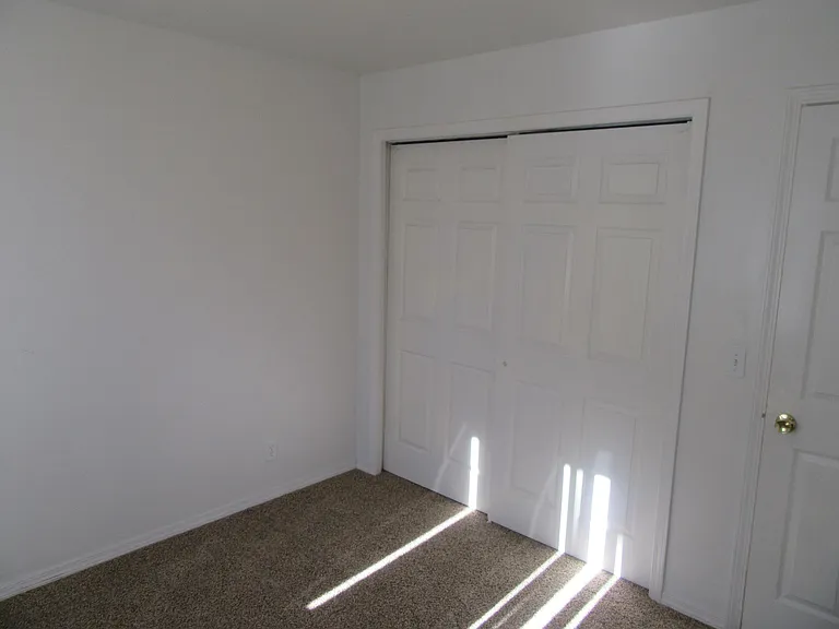 2893 W Elmwood Dr — Photo 13